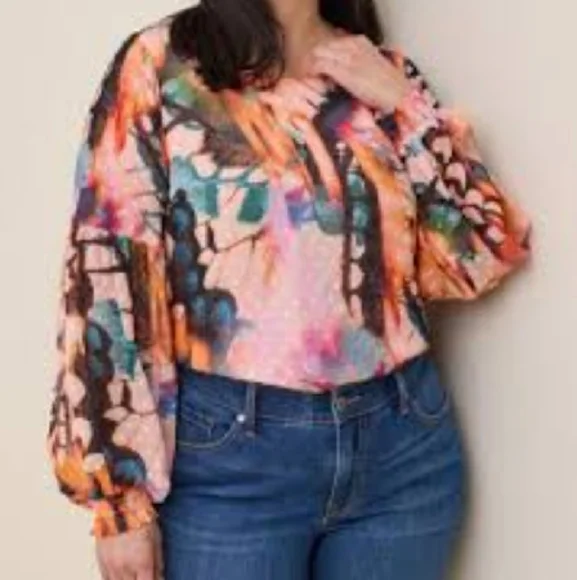 Torrid - Picture 8 of 12